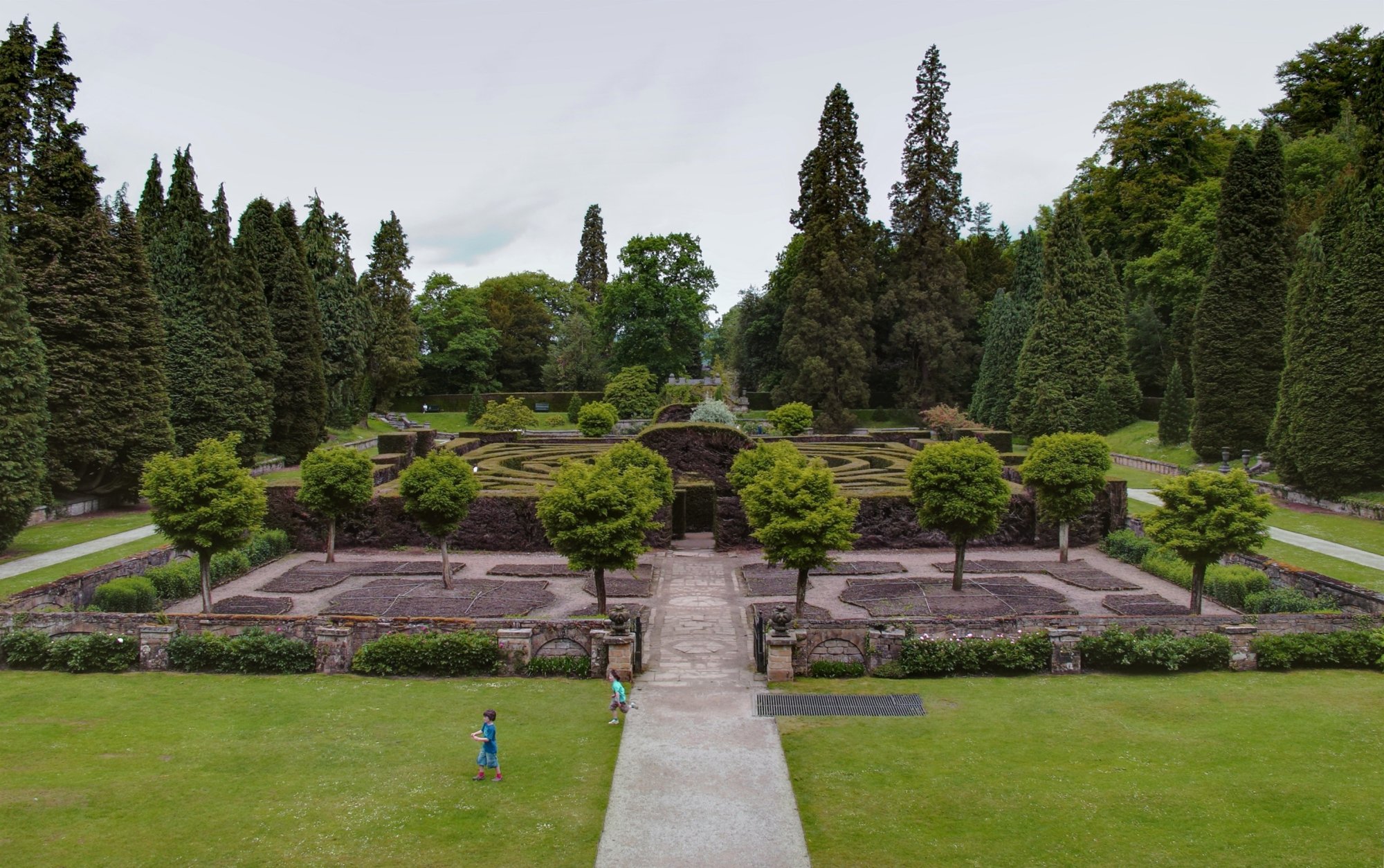 The Resume as Labyrinth